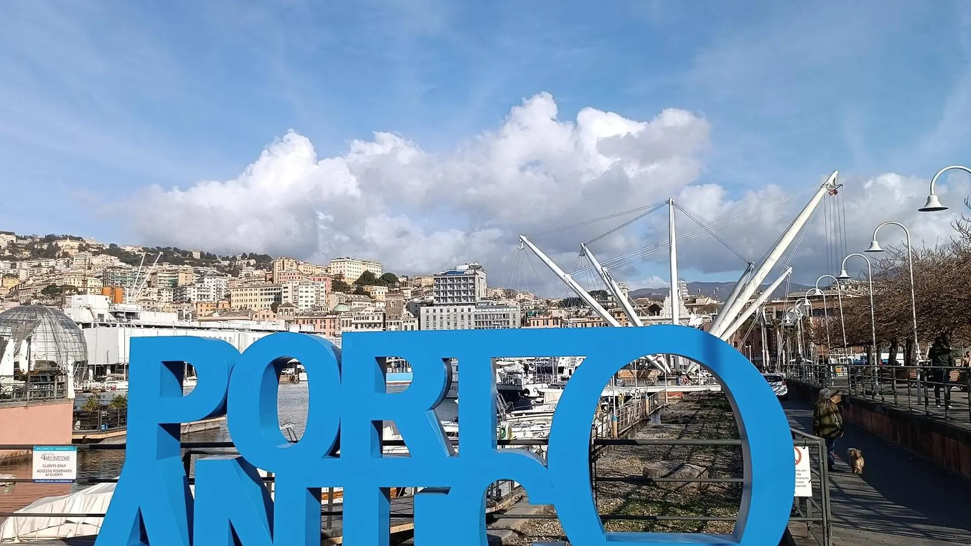 Appartamento CasaViva - Grande bilocale a Genova Porto Antico